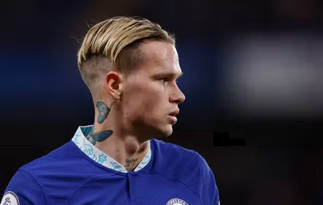 HLV Potter nói rõ lý do Mykhailo Mudryk chậm thích nghi | Bóng Đá