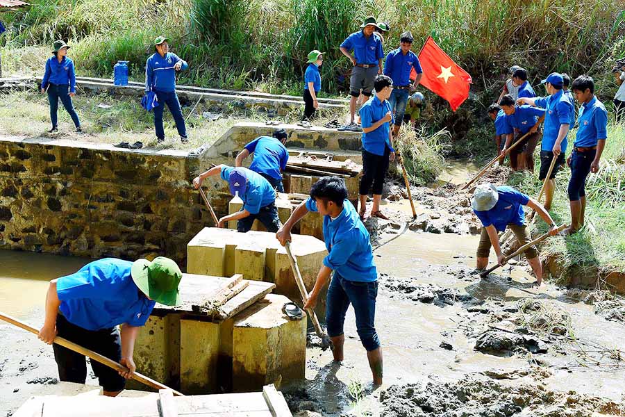 [TopTip] Top 7 Chương Trình Sinh Viên Tình Nguyện Ở Việt Nam Bạn Nên Tham Gia Ít Nhất Một Lần Trong Đời