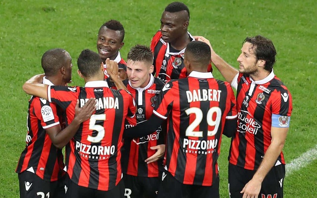 Đội bóng Ligue 1 phàn nàn sau khi biết clip khiêu dâm được quay trong sân vận động của họ | VTV.VN