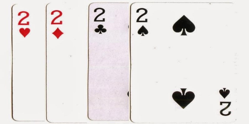 Tứ quý lợn - Bộ bài mạnh mẽ trong bài Tiến Lên