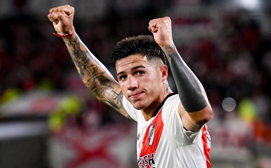 Enzo Fernández: Hành trình vàng của ngôi sao bóng đá trẻ