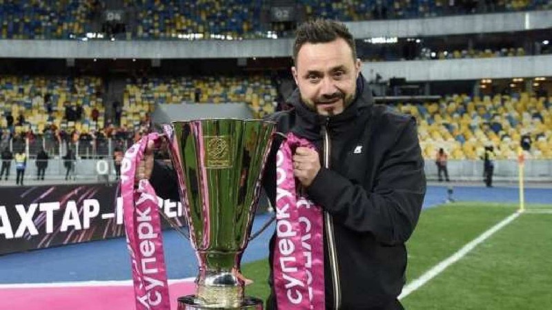 Và ấn tượng với bóng đá Ukraine Huấn luyện viên Roberto De Zerbi - Nhà hiền triết mới nổi