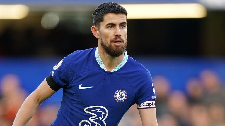 Jorginho: Arsenal close to agreeing deal for Chelsea midfielder and remain ready to do deal for Brighton's Moises Caicedo | Football News | Sky Sports