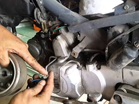 f4cd834d xe air blade bi hut ga dau 5