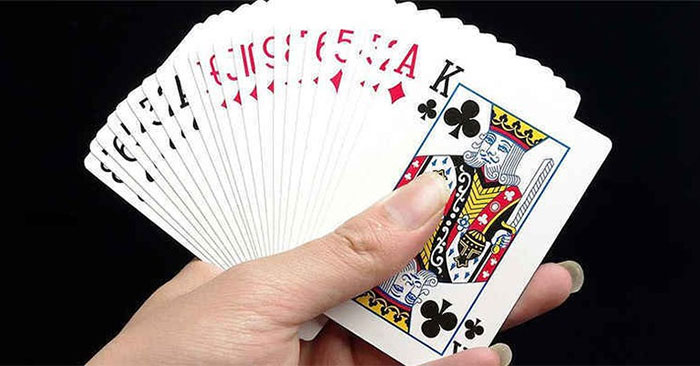 Tại sao bộ bài được gọi là 'tú ló kho'? - QuanTriMang.com