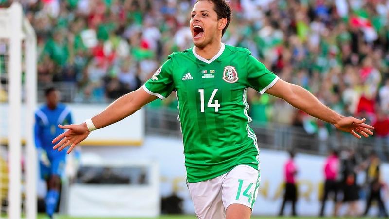 Cầu thủ Chicharito – Đậu Nhỏ và sự nghiệp khó khăn