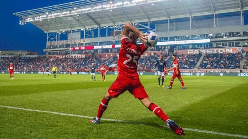 Việt Vị Là Gì? Những Quy Tắc Và Luật Việt Vị Trong Bóng Đá Mới Nhất 3 việt vị là gì? Luật việt vị theo tiêu chuẩn FIFA