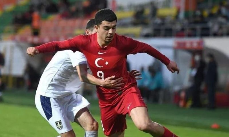 Giải Lao Bóng Đá Bao Nhiêu Phút? Vai Trò Của Nghỉ Giải Lao 2 Bóng đá nghỉ bao nhiêu phút? Ảnh hưởng của giờ nghỉ