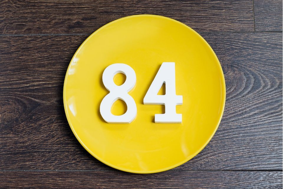 Ý Nghĩa Số 84 Là Gì? Những Thông Tin Thú Vị Về Con Số 84 2 Giải mã số 84 có ý nghĩa gì? Có nên mua SIM số 84 hay không?