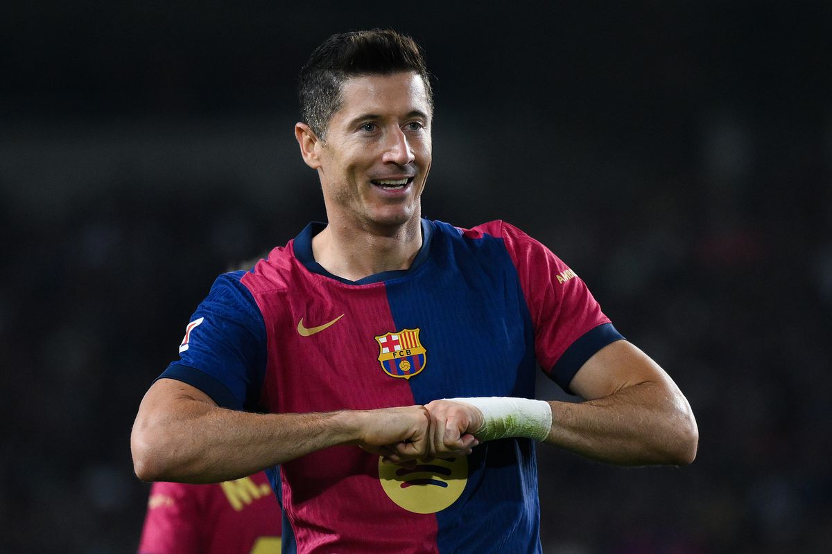 Barcelona báo tin vui liên quan đến Robert Lewandowski trước trận đấu với Sevilla - Barca Blaugranes