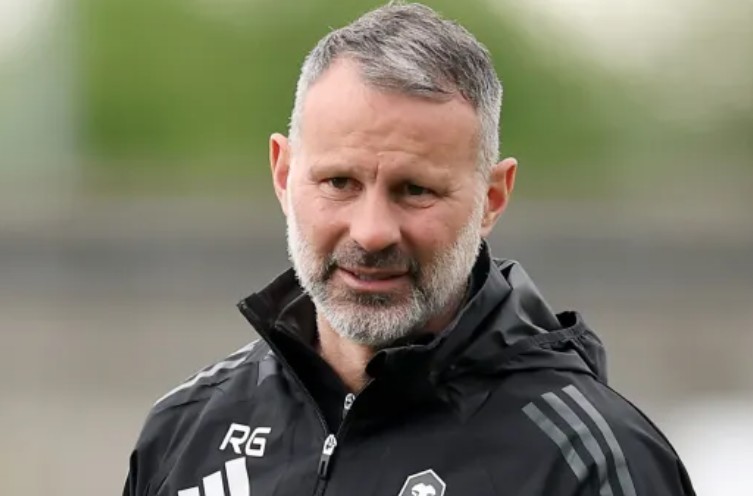 Ryan Giggs gặp khó khăn tài chính, muốn nhận bồi hoàn 135 ngàn bảng