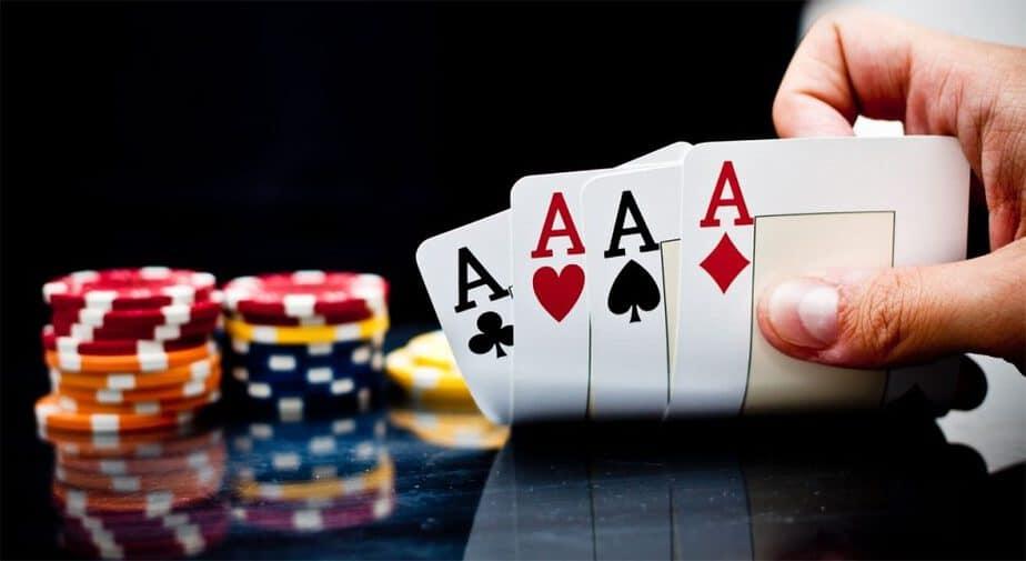 Phân Biệt Xì Tố Và Poker: Sự Khác Biệt Cơ Bản Mà Bạn Cần Biết 2 Hướng Dẫn Cách Phân Biệt Xì Tố Và Poker Đơn Giản Bạn Nên Biết